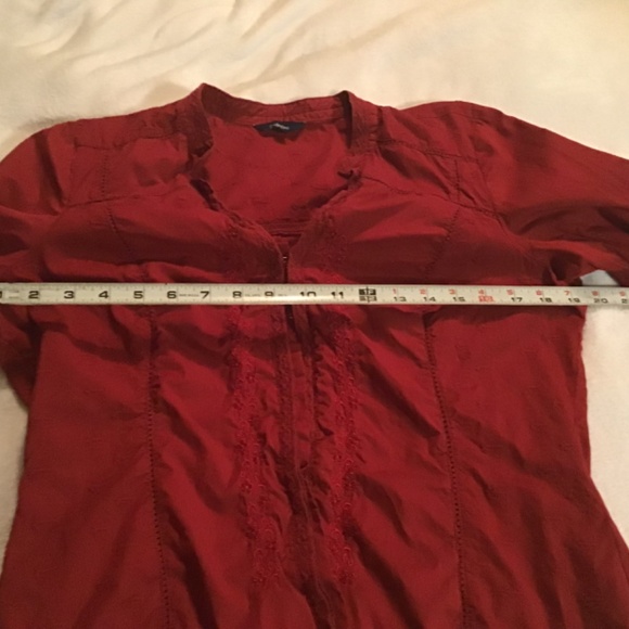 Red cotton embroidered and beaded blouse (M) - Picture 9 of 13